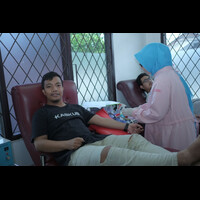 saat-peserta-di-ambil-darahnya