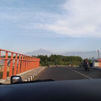 jembatan-orange-mojokerto-lalu-lintas-mudik-masih-sepi