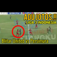parah-adu-jotos-liga-3-indonesia-lihat-no-9-baju-ijo