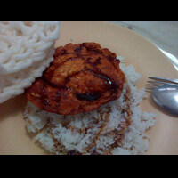 dadar-cornet-with-kerupuk