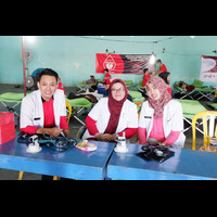 dokter-boleh-foto-dulu-ya-gan