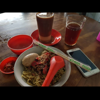 mie-pangsit-tebing