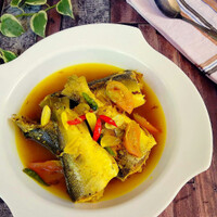 asem-bandeng-bumbu-kuning