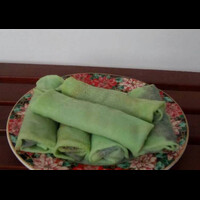 kue-dadar-gulung-kelapa-manis