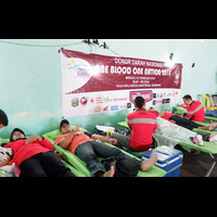 curi-curi-gaya-lagi-gan-biar-rileks-donornya
