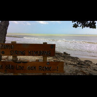 pantai-siring-kemuning-bag2