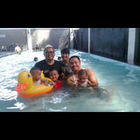 nih-ngabuburit-yang-ga-kepanasan-di-kolam-renang-spbu-muri-tegal