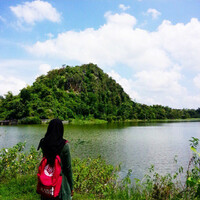 exis-di-waduk-klampis-sampang