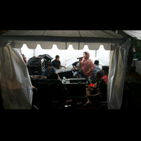 dangdutan-bikin-kangen-kampung