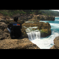 pantai-kedung-tumpang