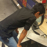 perbaikan-eskalator-di-pasific-mall