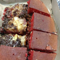 red-velved-coklat-keju-by-martabak-57-tegal