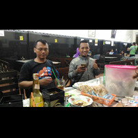 ombolang-feat-sukrad