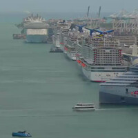 kapal-pesiar-berangkat-dari-pelabuhan-miami