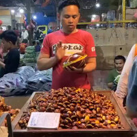 makan-jengkolodon-cemana-baunya-ya