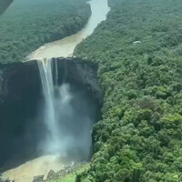 air-terjun-kaieteur-di-guyana-diperkirakan-4-kali-lebih-besar-dari-niagara