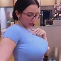 makanan-minuman-tumpah-semuanya