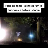 kirain-mbak-kunti-bisa-nembus-tembok-pohon