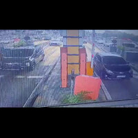 tabrakan-halim-cctv-footage-mar-2024