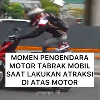 momen-pengendara-motor-tabrak-mobil-saat-lakukan-atraksi-diatas-motor