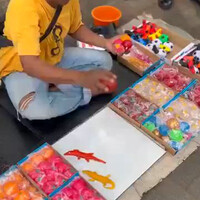 ada-yang-jualan-mainan-kaya-gini-di-daerah-agan