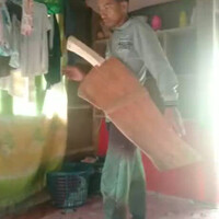 ngeri-banget-dah-sarung-senjatanya