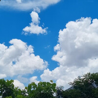 cakep-banget-awannya-ghibli-vibes