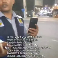 viral-oknum-dishub-diduga-minta-5-loyang-martabak-gak-dikasih-malah-ngancam