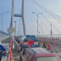 gempa-di-tuban-membuat-jembatan-suramadu-bergoyang