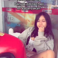 udah-gede-kok-masih-demen-naik-odong2