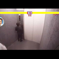 edisi-prank-ryu-street-fighters-masuk-lift-jepang