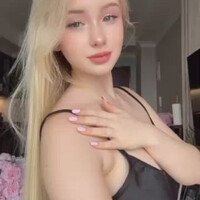cantiknya-bule-barbie-pakai-daster-hitam