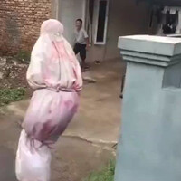 pocong-kualat-sama-anak-kecil