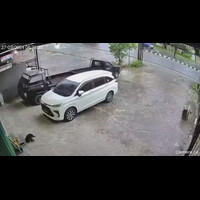 truk-kontainer-meluncur-di-turunan-mazda-balikpapan-1-pengendara-motor-tewas
