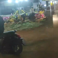 ngeri-korban-kecelakaan-tunggal-mobil-terbalik