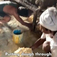 produksi-biskuit-rumahan-di-india-agak-jorok-gan