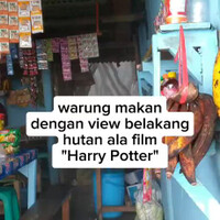 warung-makan-dengan-view-belakang-hutan-ala-film-harry-poter