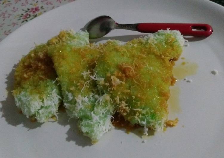 Kue Lupis Ketan