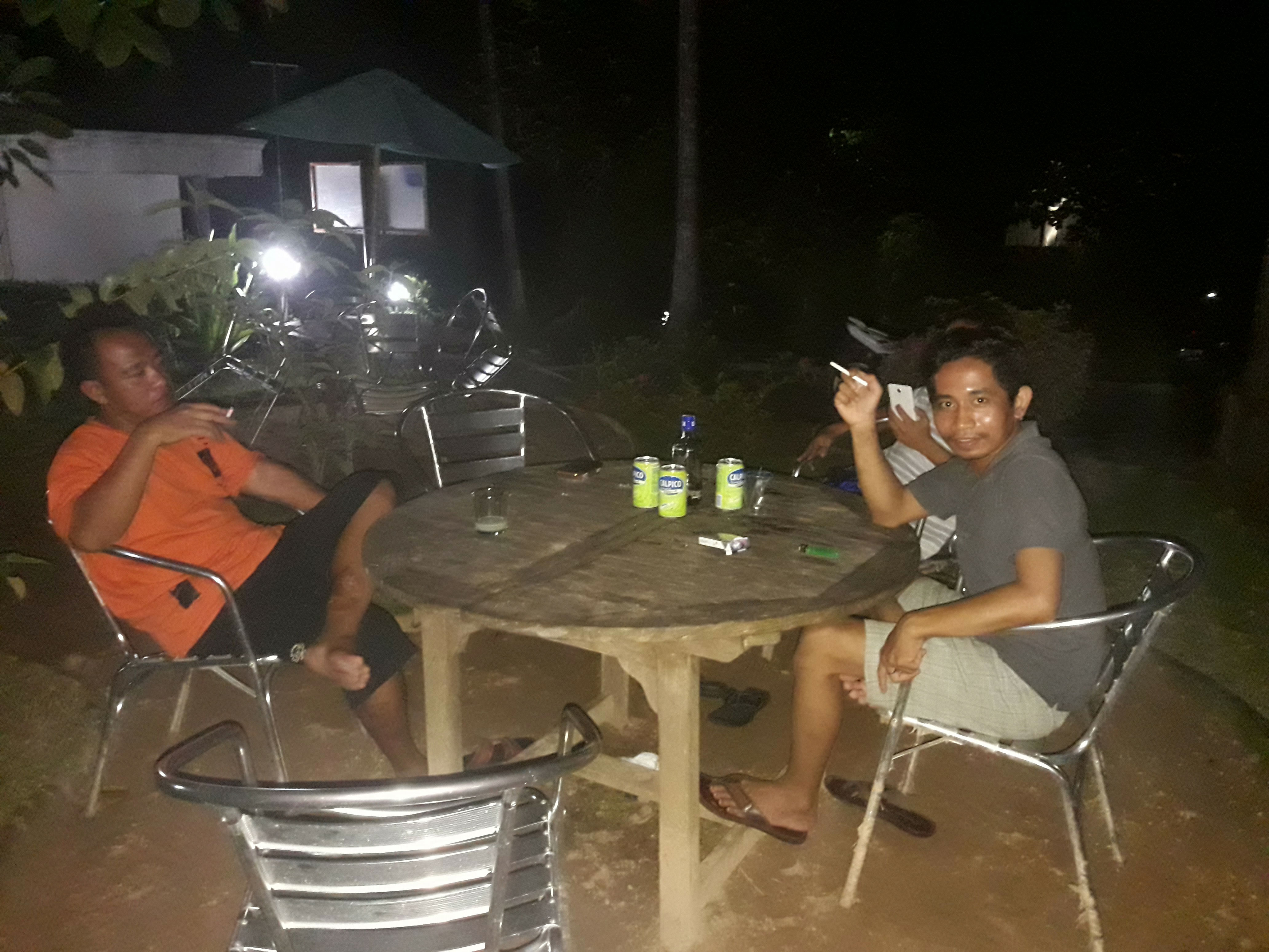 Nungguin Temen Krushter