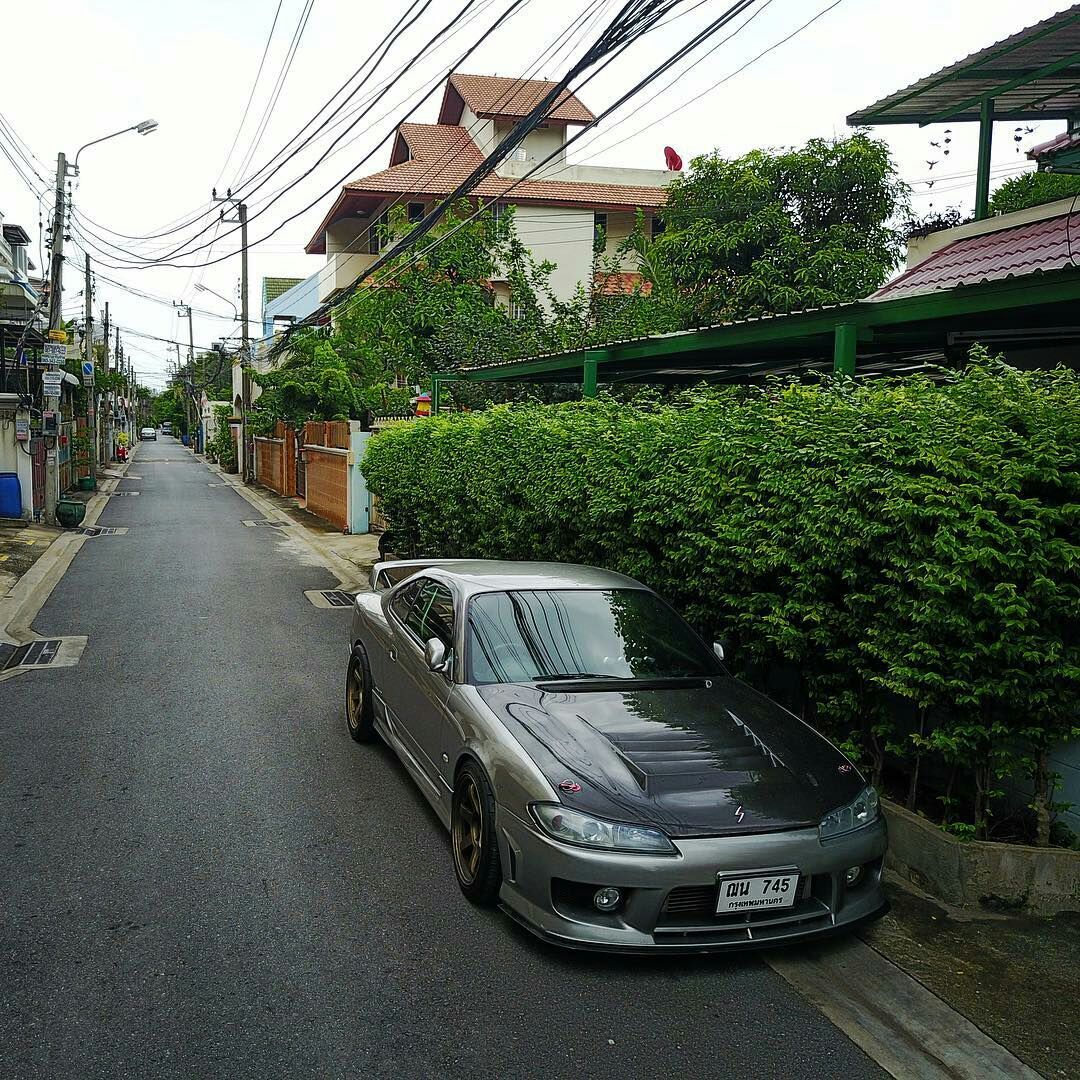 #Kaslantas Mobil Boleh Keren Tapi Kudu Taat Peraturan Lalu Lintas