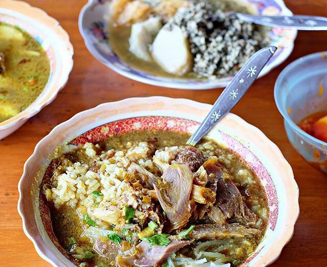 Soto Ayam Pak Rachmad
