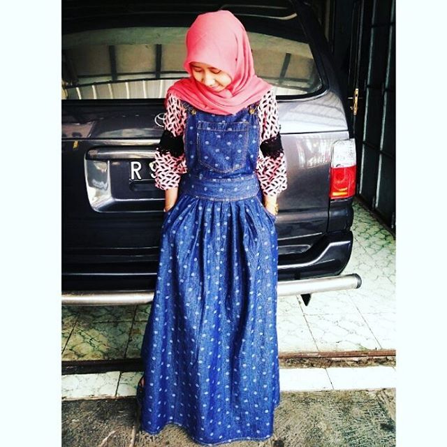 Keponakan Ane Yang Cantik Waktu Lebaran