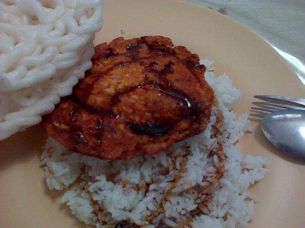 Dadar Cornet With Kerupuk