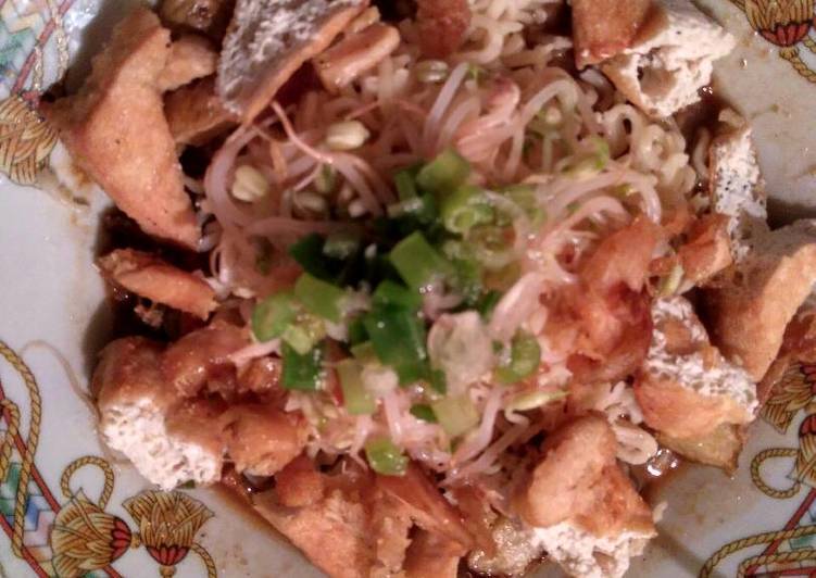 Mie Kuah Petis