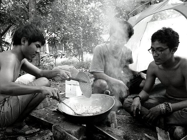 Karna kampus gak cuma ngampus..