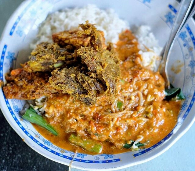 Sego Pecel Setan Cak Anto