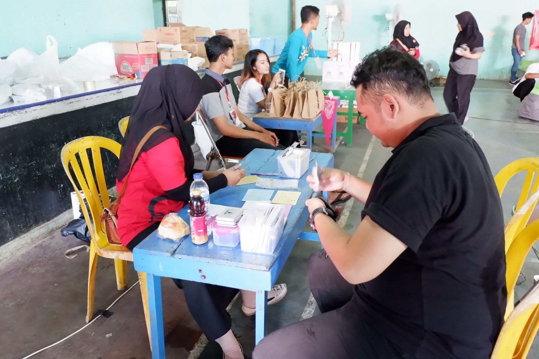 Jangan Lupa Isi Kartu Gan!!!
