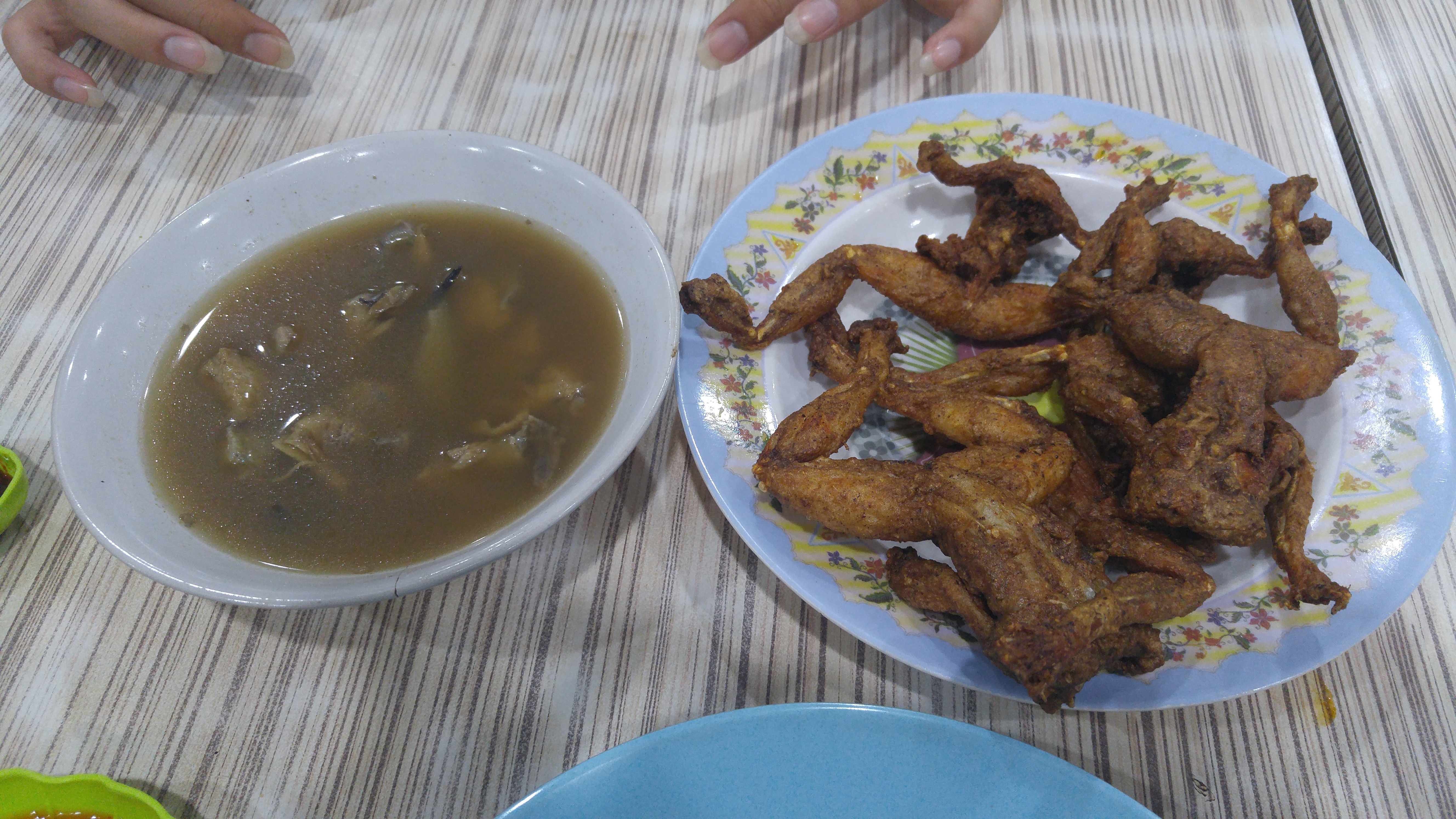 Kodok Goreng + Sup Labi Labi