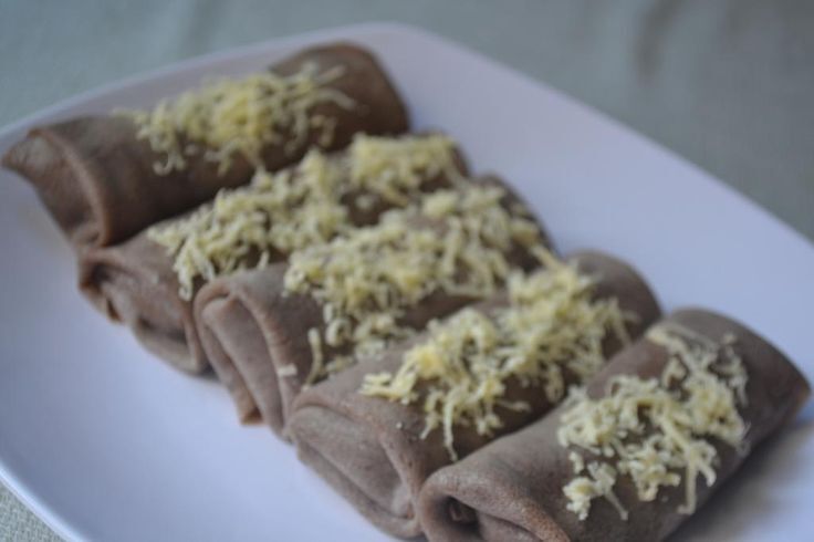 Dadar Gulung Coklat Keju