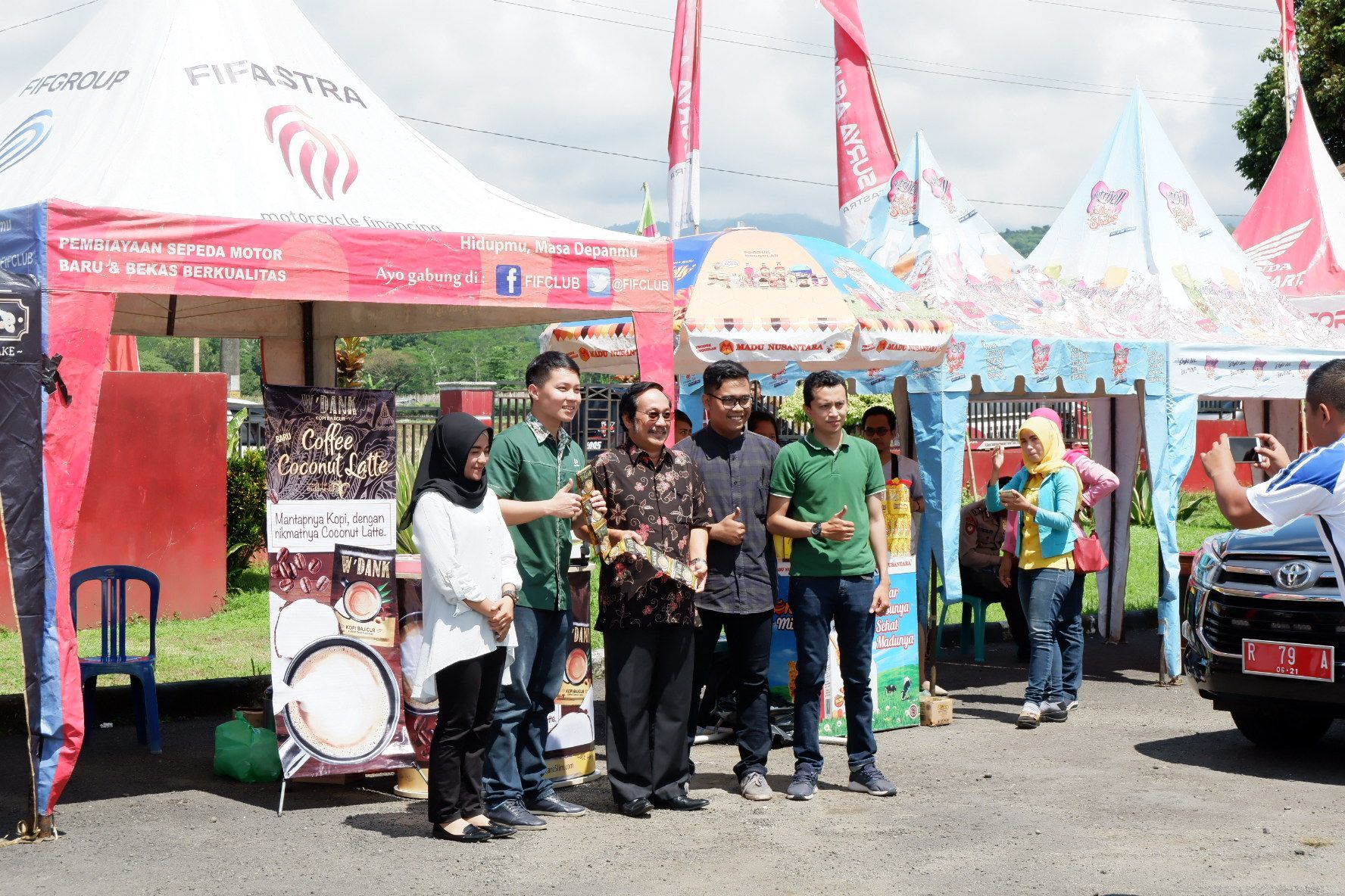 Bapak Wakil Bupati Aja Datang Masa Agan Sista Engga